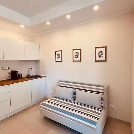 Casa Giuretta * مارينا دي كارّارا
